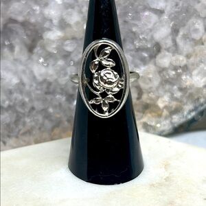 Vintage 1975 Avon Ring Rosamonde Rose Filigree Silvertone Ring